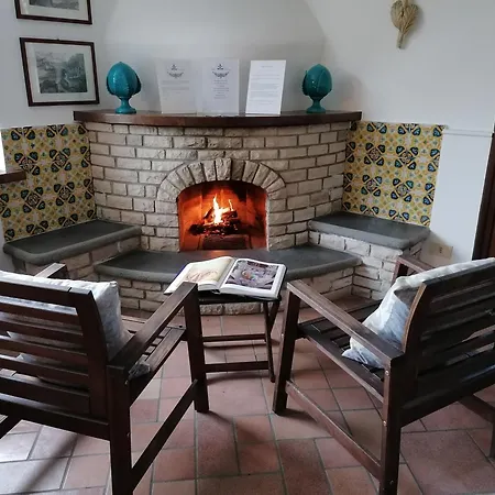 Bed & Breakfast Donna Teresa Coast 3*
