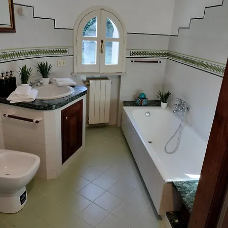 Villa Donna Teresa Sorrento Coast Alojamento de Acomodação e Pequeno-almoço 4*