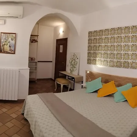 Villa Donna Teresa Sorrento Coast Alojamento de Acomodação e Pequeno-almoço Sorrento